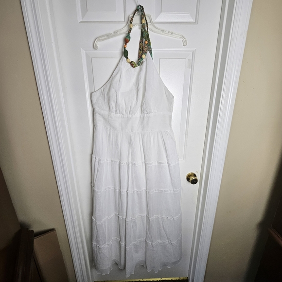 Robbie Bee Dresses & Skirts - Robbie Bee Women Striking White Sundress Size 14